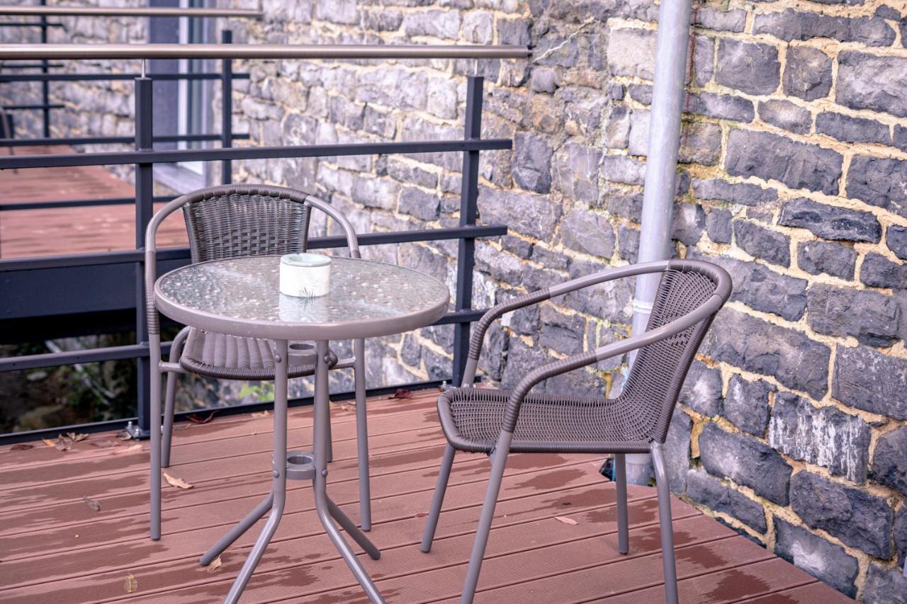 Au Bout De Mes Reves Bed & Breakfast Walcourt Exterior photo