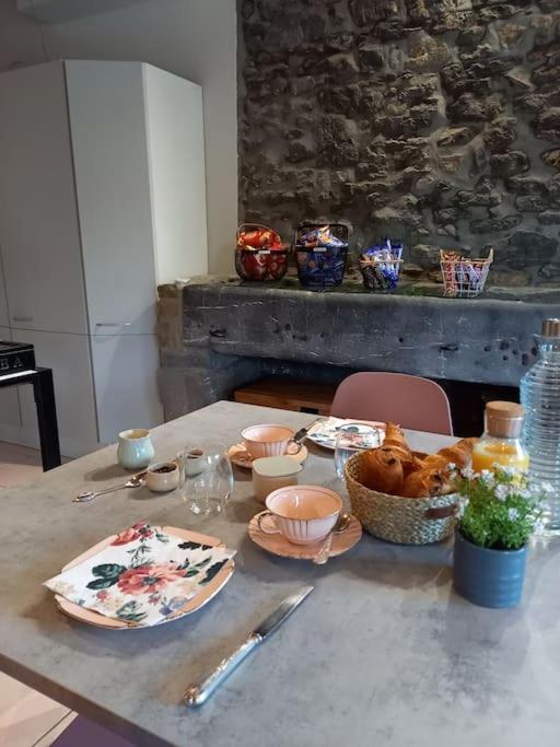 Au Bout De Mes Reves Bed & Breakfast Walcourt Exterior photo
