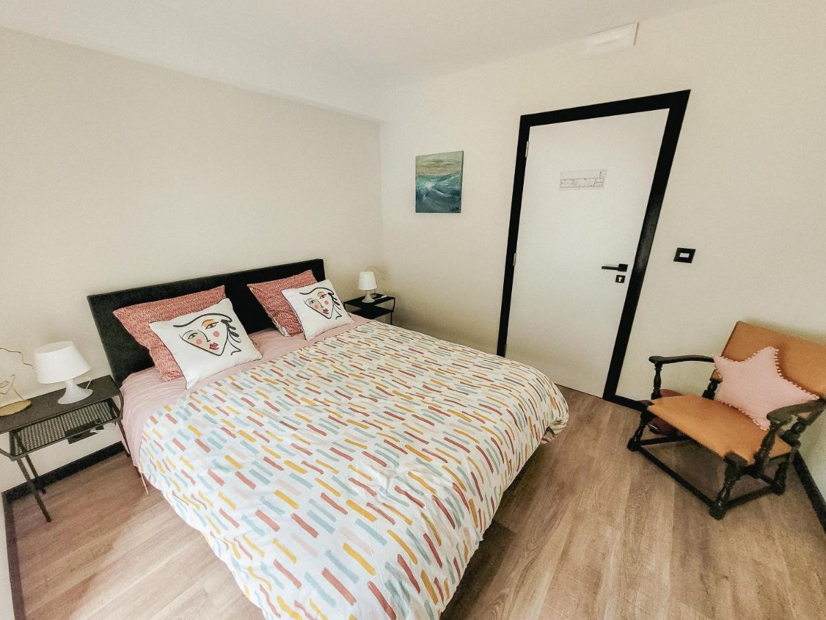 Au Bout De Mes Reves Bed & Breakfast Walcourt Exterior photo