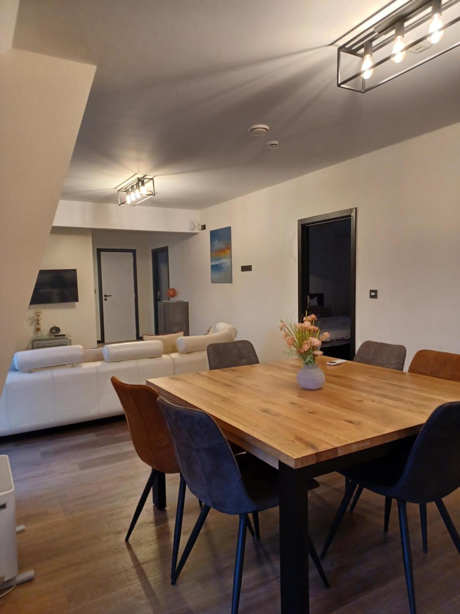 Au Bout De Mes Reves Bed & Breakfast Walcourt Exterior photo